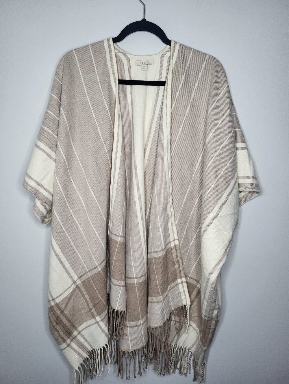 LOFT Plaid Fringe Poncho One Size Oatmeal Taupe Cream Boho Fall